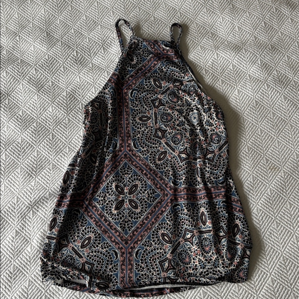 Patterned Tank Top - Picture 4 of 4